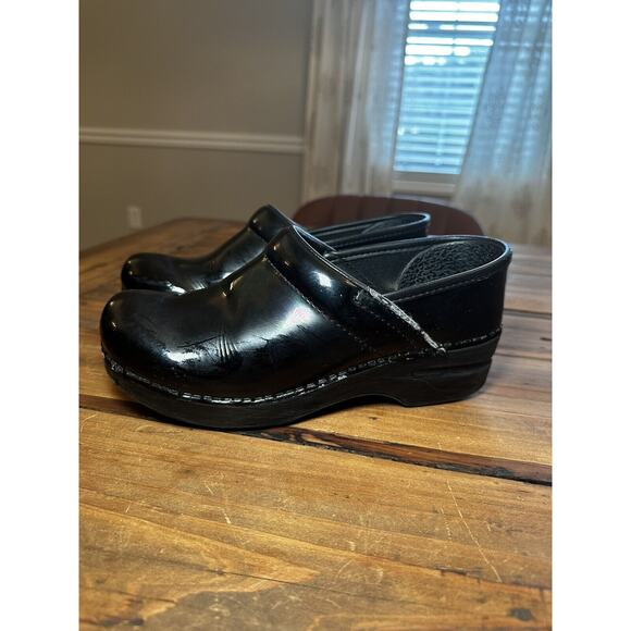Dansko Shoes - Dansko XP Womens 37 Shiny Black Patent Leather Slip On Comfort Shoes Clogs